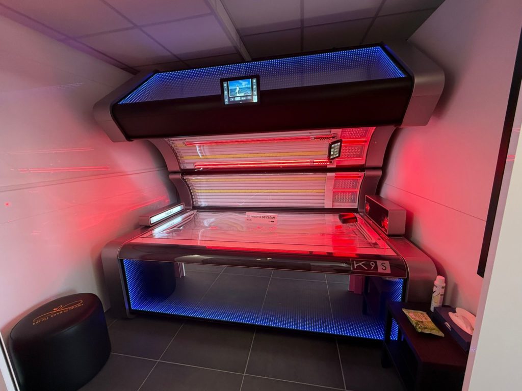 Tanning Studio, Willenhall